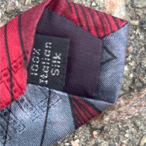 The Elvis Presley Collection by Supersa 100% Italian Silk Tie - Picture 8 of 12
